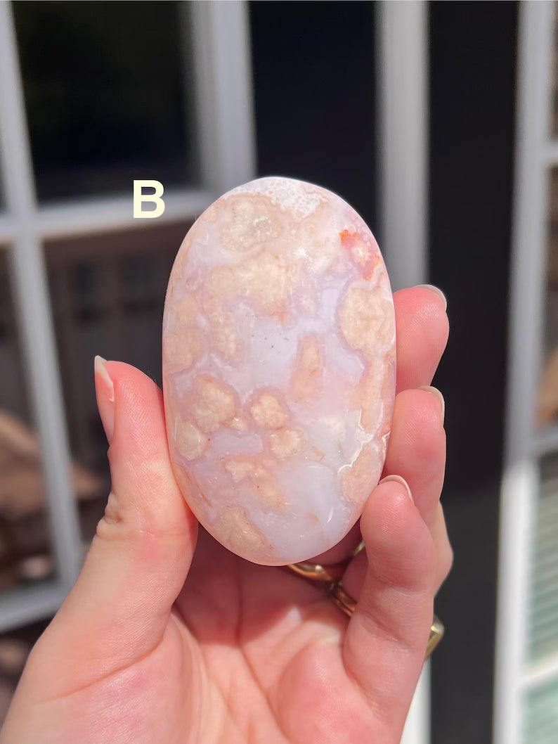 Flower Agate Palm Stones